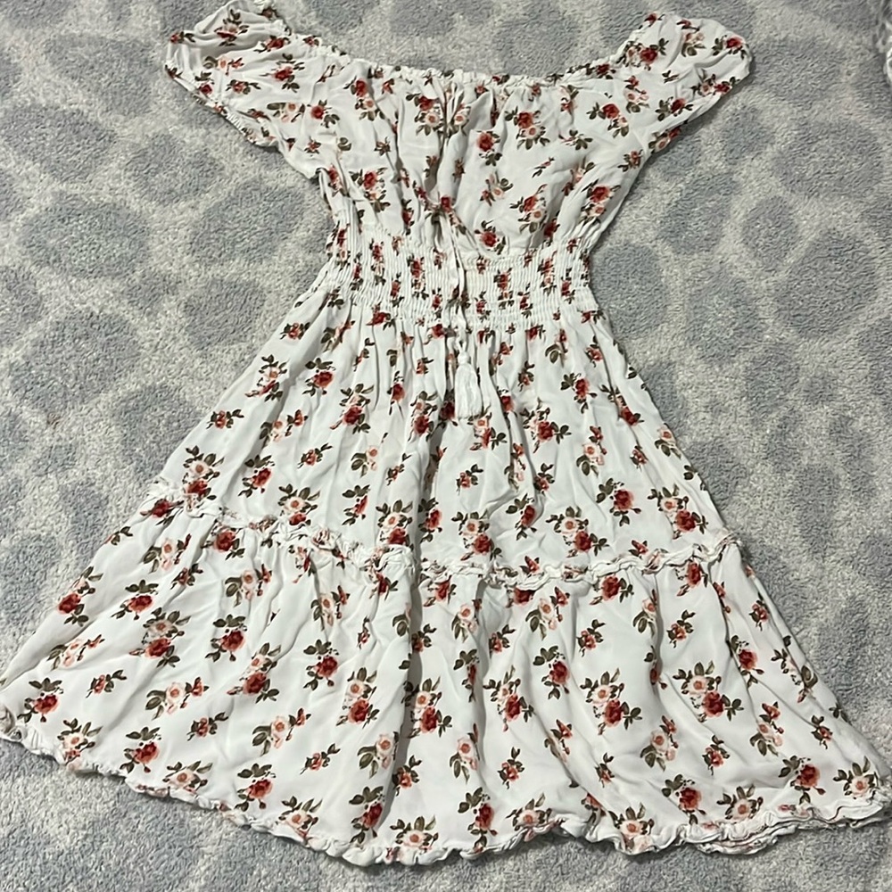 Women’s floral slip shoulder dress